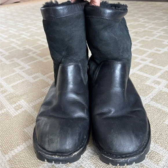 UGG Australia Vintage Beacon Shearling Leather Winter Boots Warm Black 12
